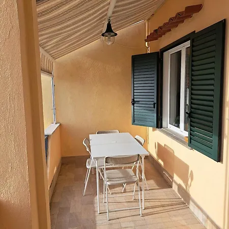 Sun Terrace And Sea Lejlighed